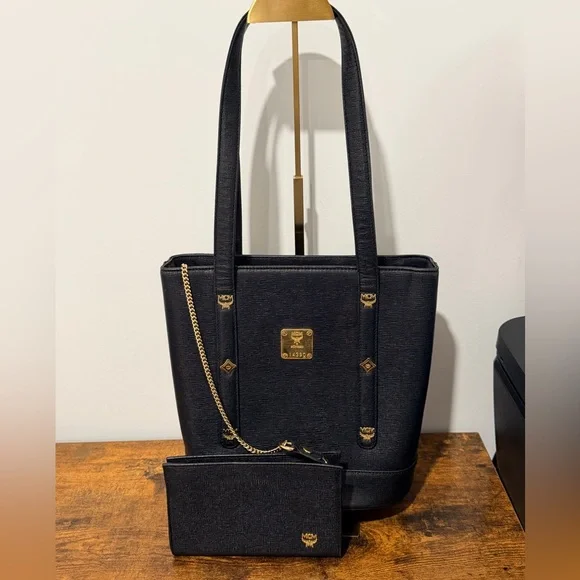 MCM Black Saffiano Leather Bucket Bag with Mini Pouch - Picture 2 of 10